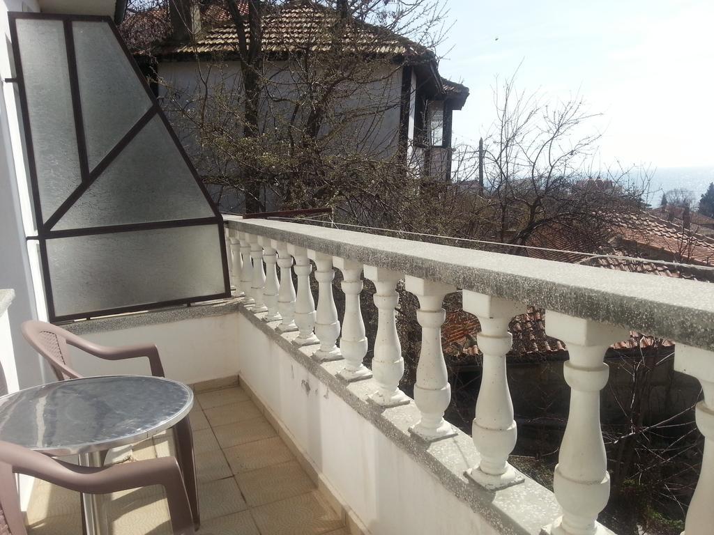 Guest House Emi Balcic Cameră foto