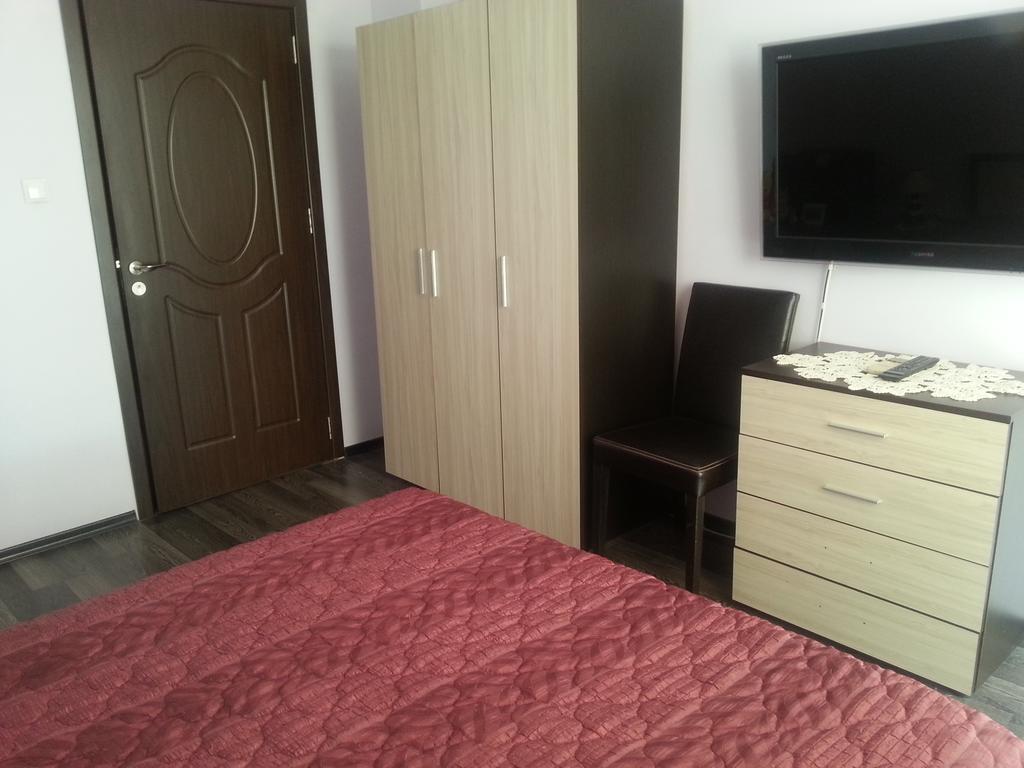 Guest House Emi Balcic Cameră foto