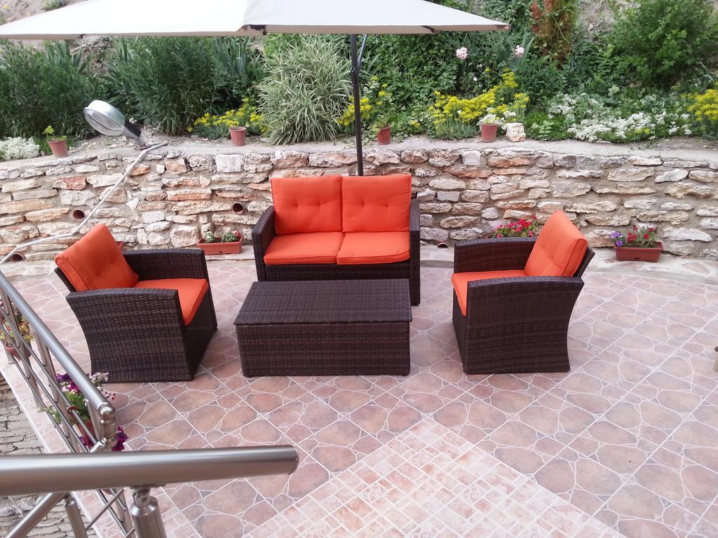 Guest House Emi Balcic Exterior foto