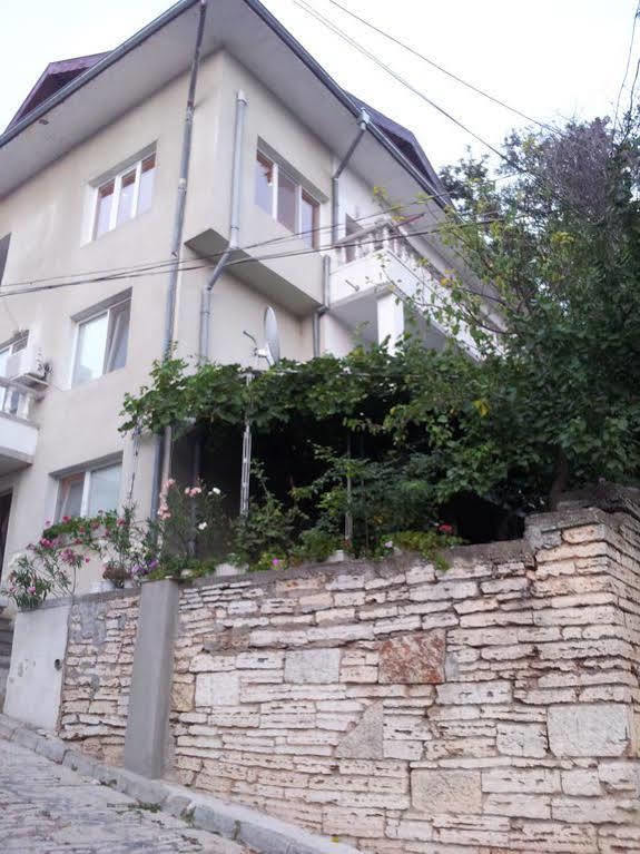 Guest House Emi Balcic Exterior foto